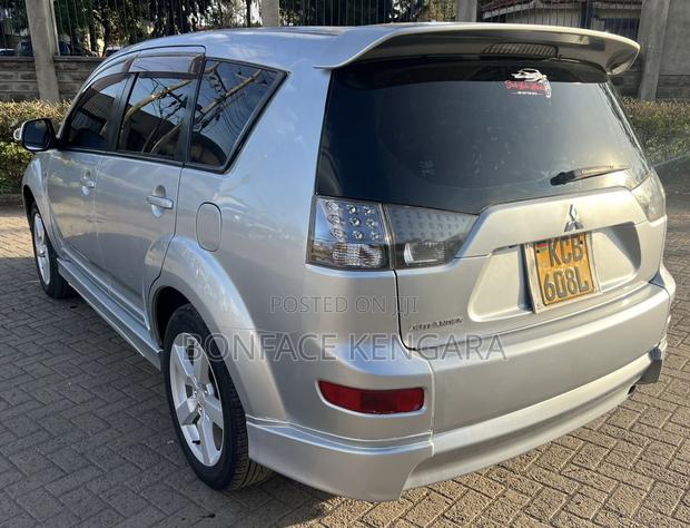 Mitsubishi Outlander 2.4i GLS Automatic 4x4 2007 Silver