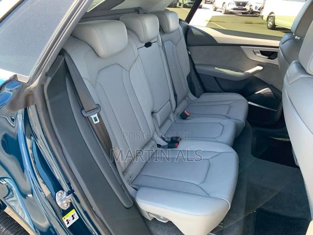 Audi Q8 3.0T Premium AWD quattro 2019 Blue