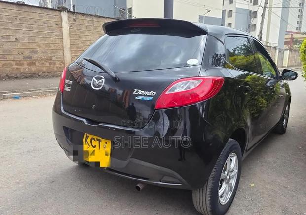 Mazda Demio 2012 Black