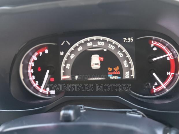 Toyota RAV4 Adventure 2019 Gray