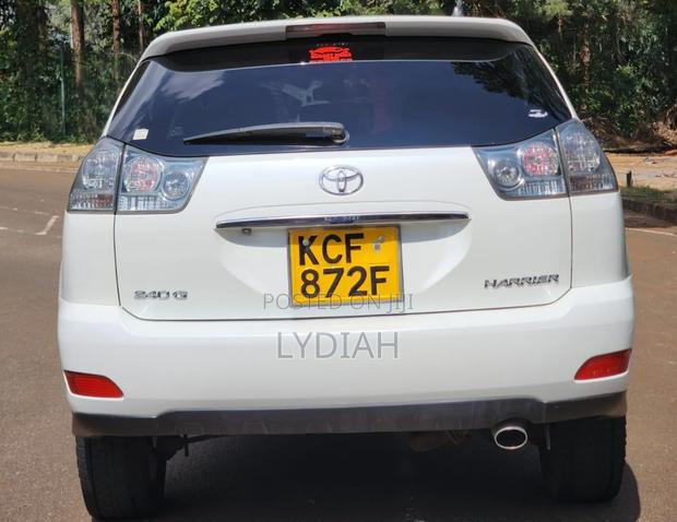 Toyota Harrier 2008 White