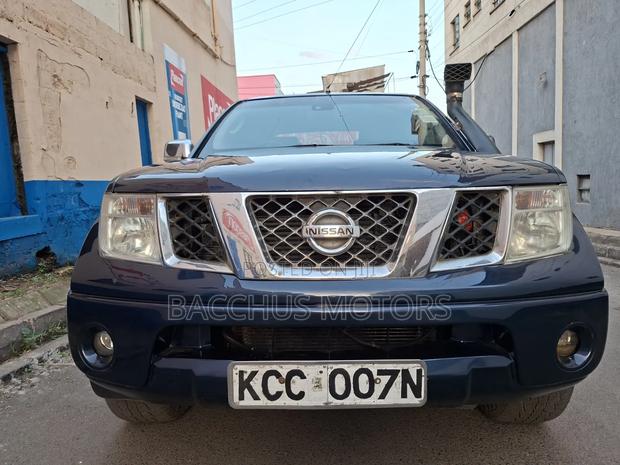Nissan Navara 2008 Blue