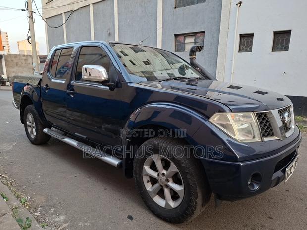 Nissan Navara 2008 Blue
