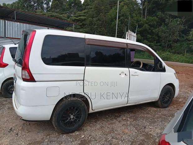 Nissan Serena 2008 White