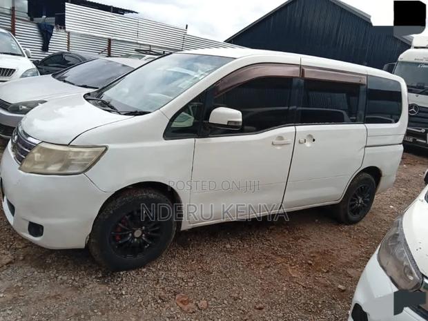 Nissan Serena 2008 White