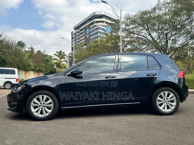 Volkswagen Golf 2013 Black