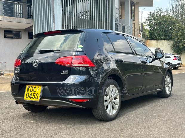 Volkswagen Golf 2013 Black