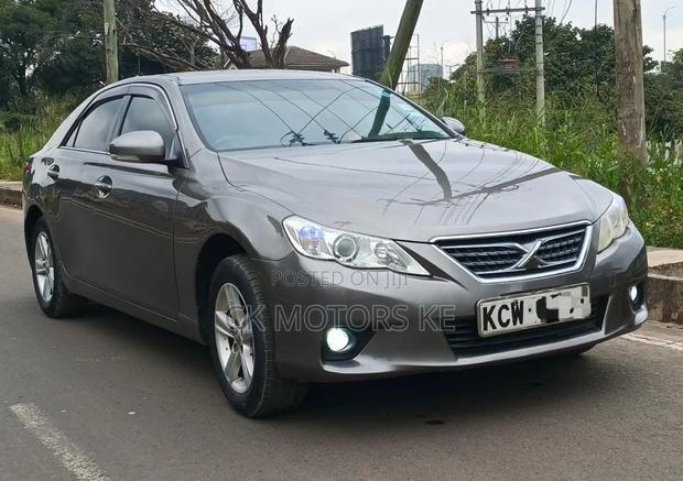 Toyota Mark X 2.5 AWD 2012 Brown