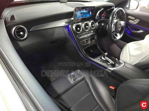 Mercedes-Benz C200 2019 Silver