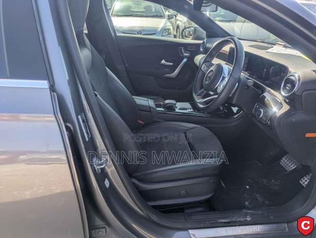 Mercedes-Benz A-Class 2019 Silver