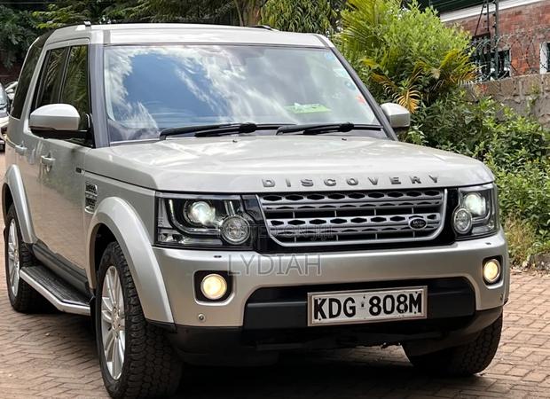 Land Rover Discovery 2014 Silver