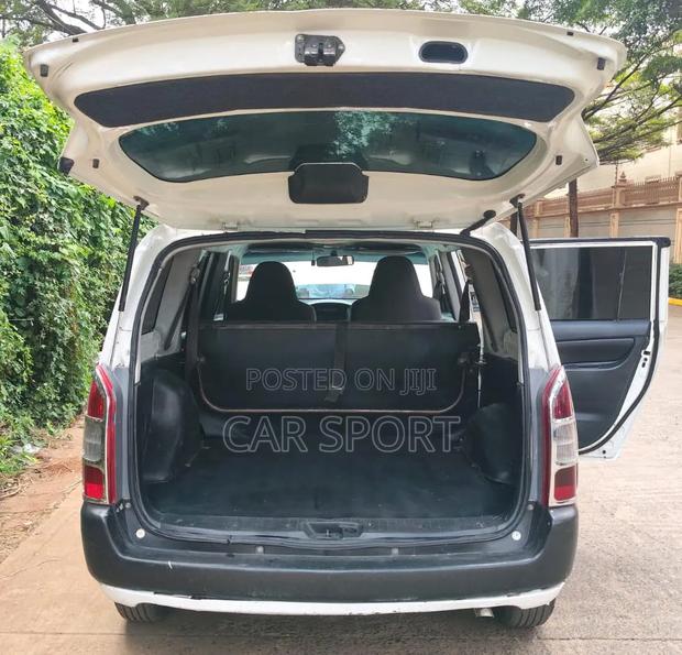 Toyota Probox 2013 White