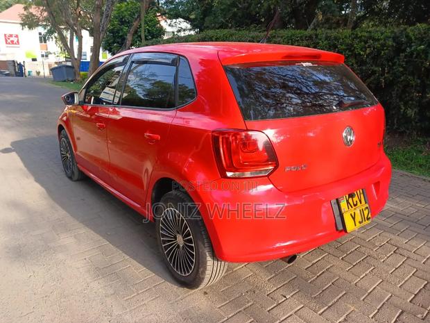 Volkswagen Polo 2012 Red