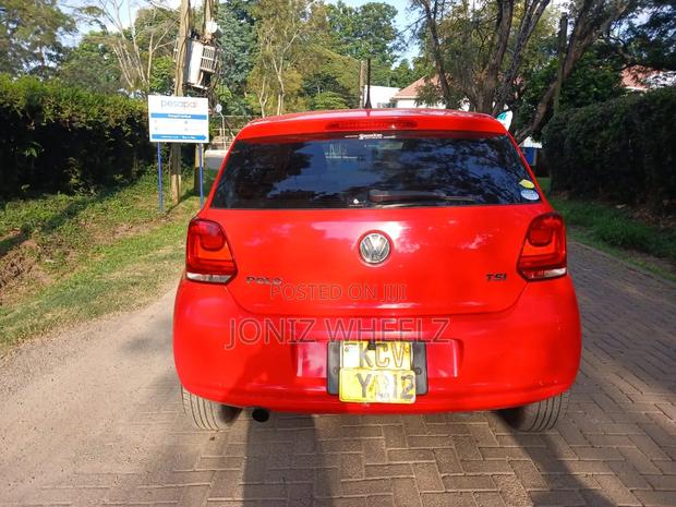 Volkswagen Polo 2012 Red