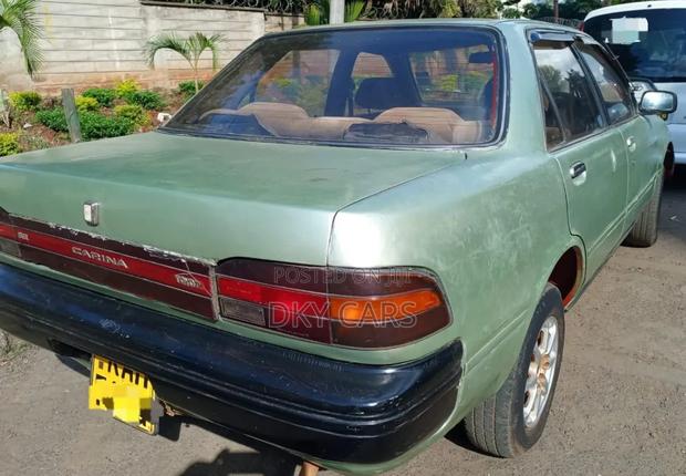 Toyota Carina 1993 Green