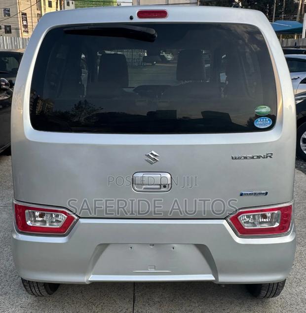 Suzuki Wagon R 2019 Silver