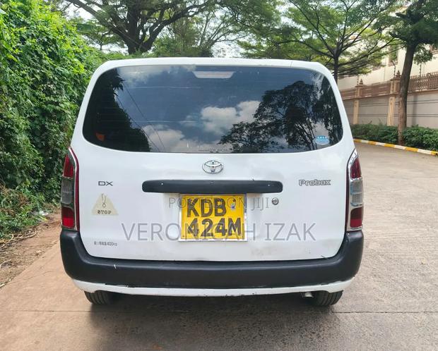 Toyota Probox 2014 White