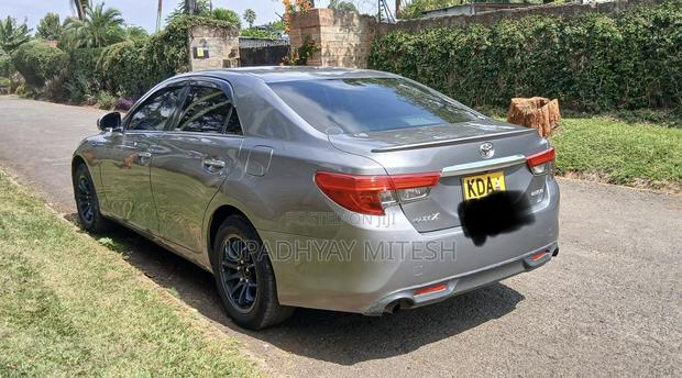 Toyota Mark X 2013 Gray