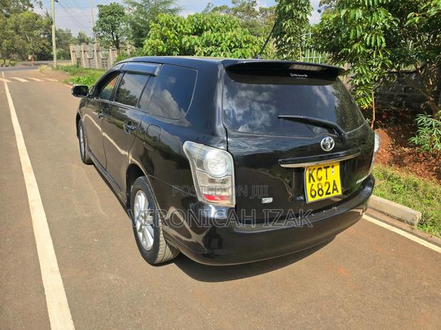 Toyota Corolla Fielder 2011 Black
