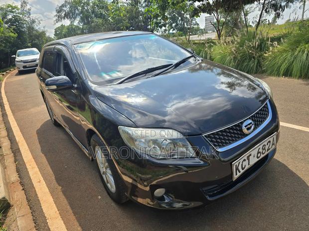 Toyota Corolla Fielder 2011 Black