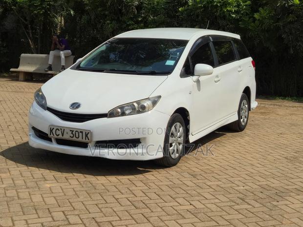 Toyota Wish 2012 White