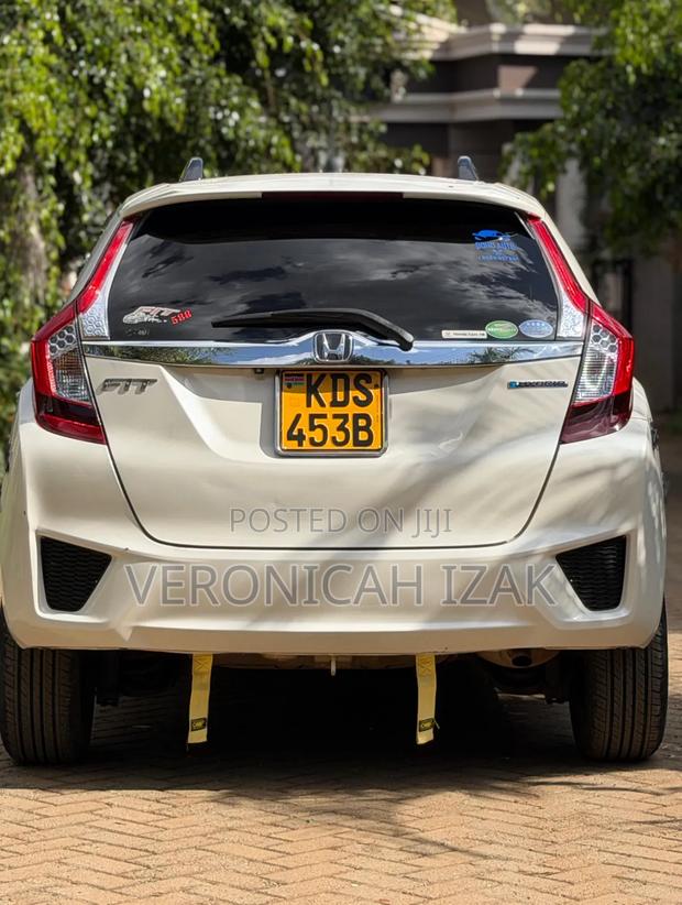 Honda Fit 2018 White
