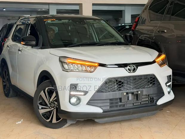Toyota Raize 2020 Pearl