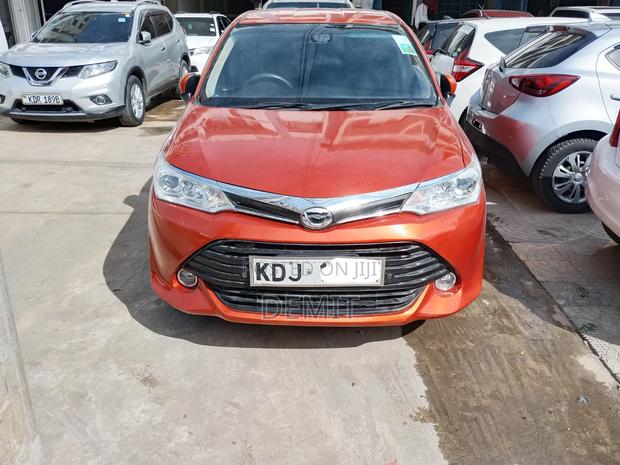 Toyota Corolla Fielder 2015 Orange