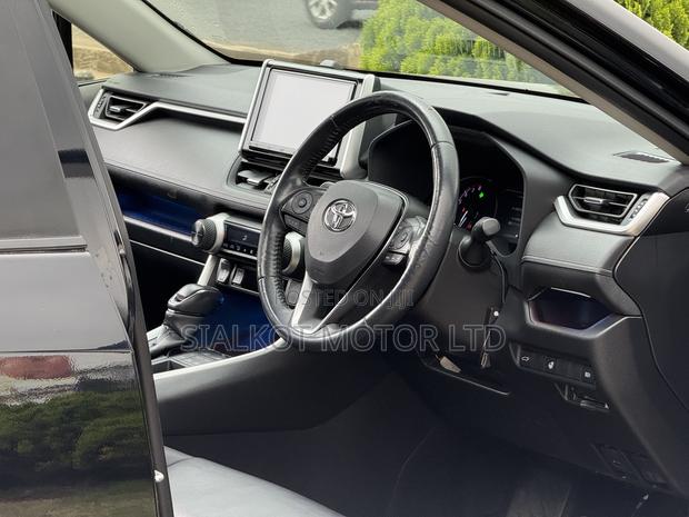 Toyota RAV4 Limited AWD 2019 Black