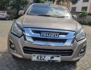 Isuzu D-MAX 2015 Gold for sale