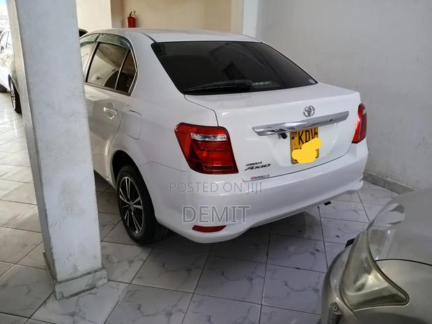 Toyota Axio 1.5 G 4WD 2018 White