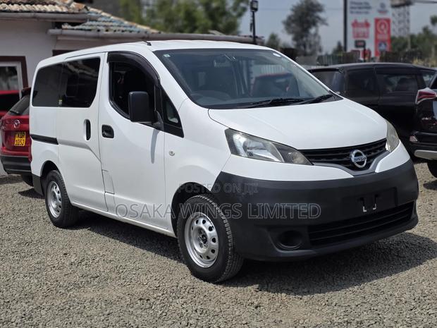 Nissan NV200 2019