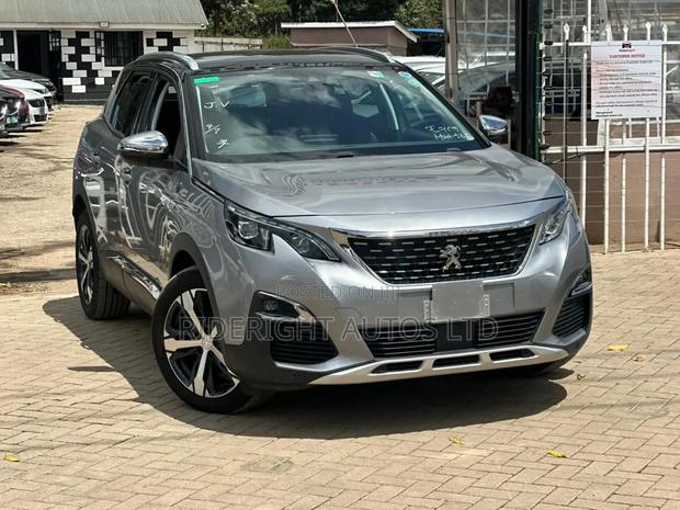 Peugeot 3008 2019 Silver