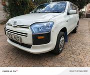 Toyota Probox 2016 White for sale