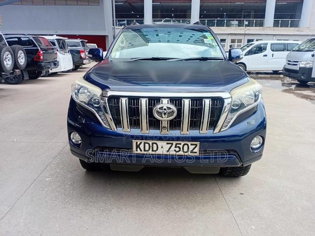 Toyota Land Cruiser Prado 4.0 Petrol TZ-G 2013 Blue