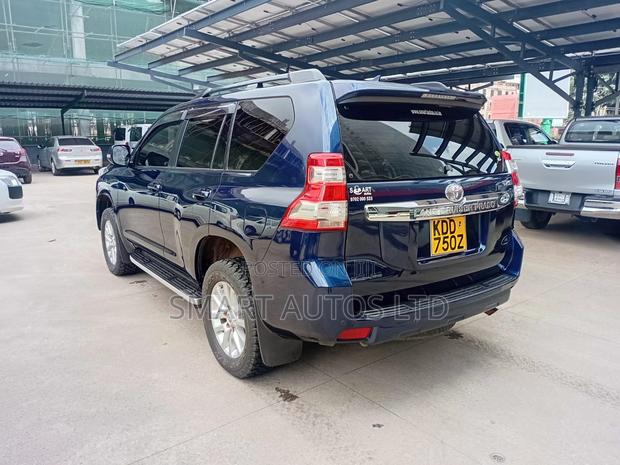 Toyota Land Cruiser Prado 4.0 Petrol TZ-G 2013 Blue