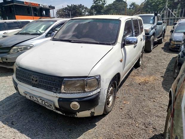 Toyota Probox 2009 White
