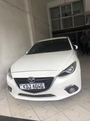 Mazda Axela 2015 White for sale