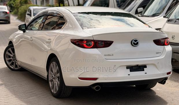 Mazda 3 2019 White