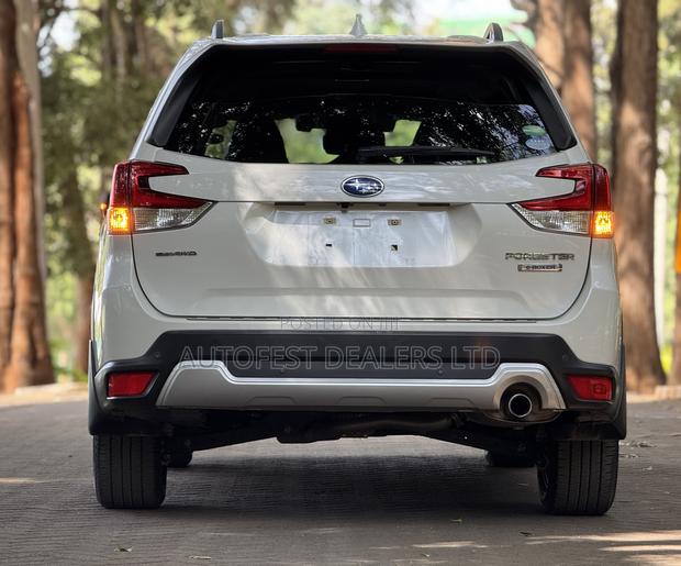 Subaru Forester Sport AWD 2020 White