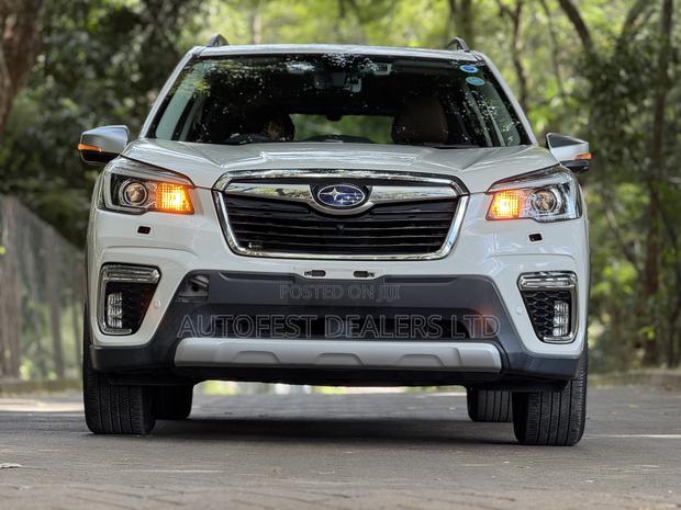 Subaru Forester Sport AWD 2020 White