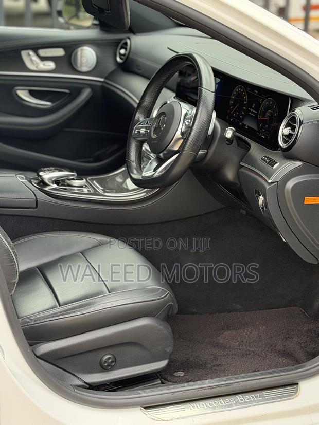 Mercedes-Benz E200 2019 Pearl