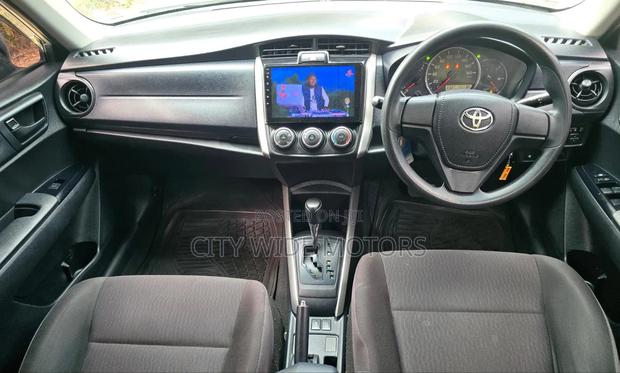 Toyota Corolla Fielder 2016 White
