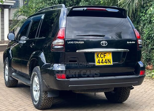 Toyota Land Cruiser Prado 2008 Black