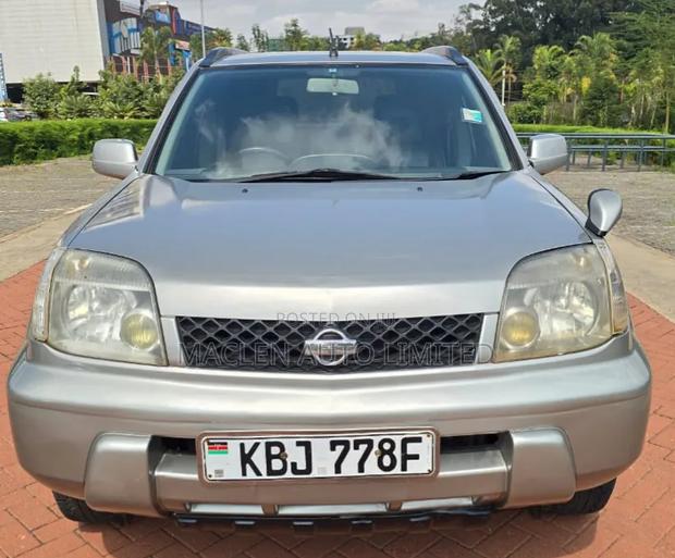 Nissan X-Trail 2004 Silver