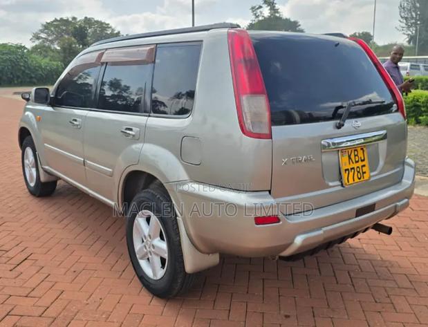 Nissan X-Trail 2004 Silver
