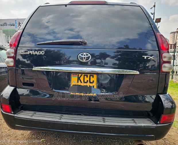 Toyota Land Cruiser Prado 2008 Black
