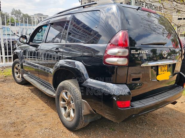 Toyota Land Cruiser Prado 2008 Black
