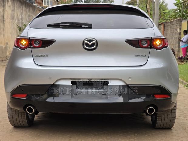 Mazda Axela 2020 Silver