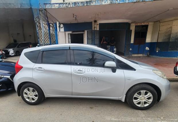 Nissan Note 2013 Silver